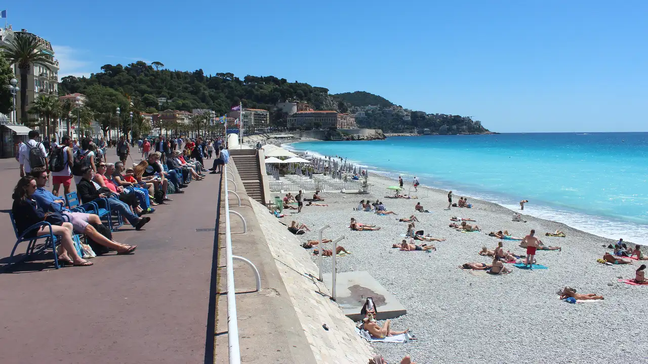 Au pair à Nice : trouvez une au pair vérifiée pour votre famille